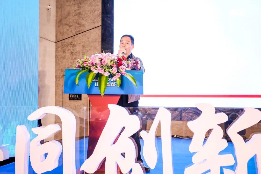 饕餮盛宴！9001cc金沙以诚为本智能?建华建材预造桩施工设备与技术互换会隆沉召开