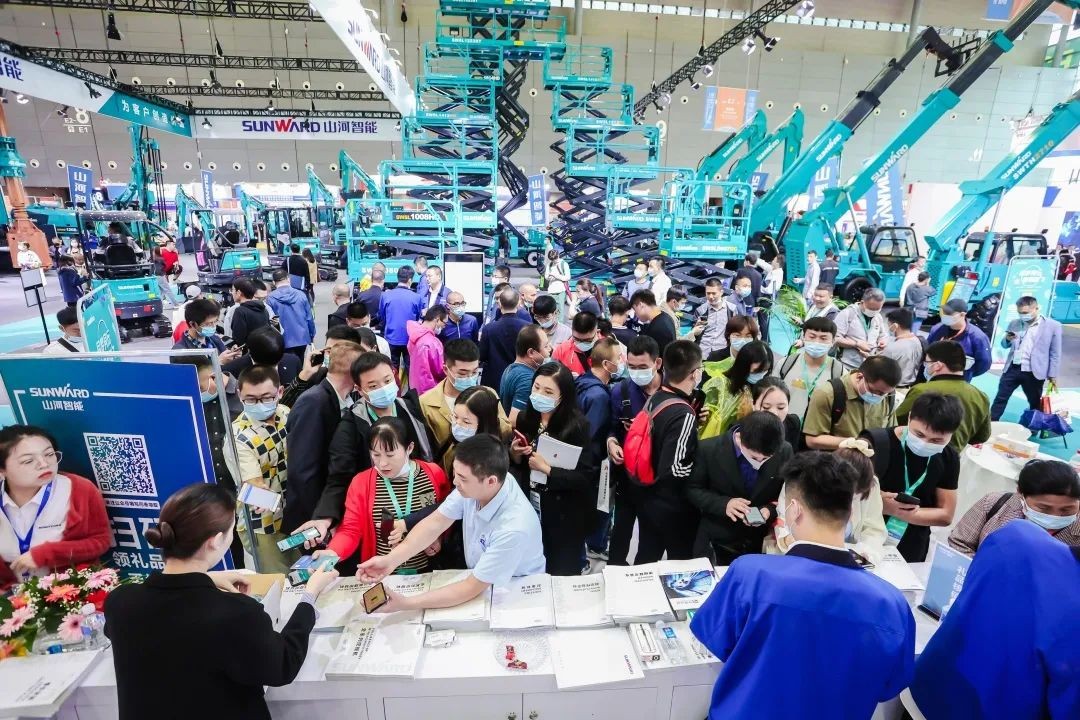 “机甲盛宴”长沙展圆满收官！9001cc金沙以诚为本智能展区亮点杰出回首