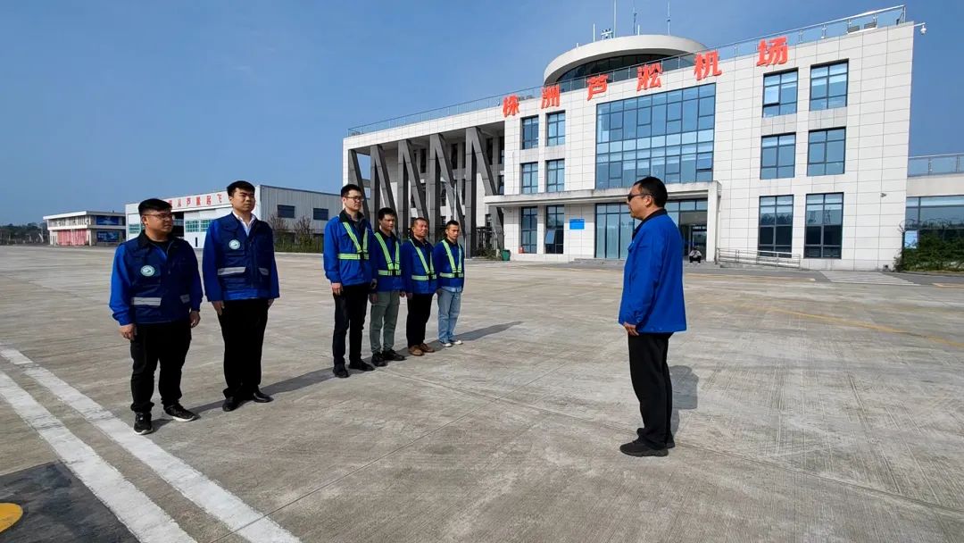 空位协同显技巧！湖南航空应急接济队9001cc金沙以诚为本机组发展特情措置应急演练