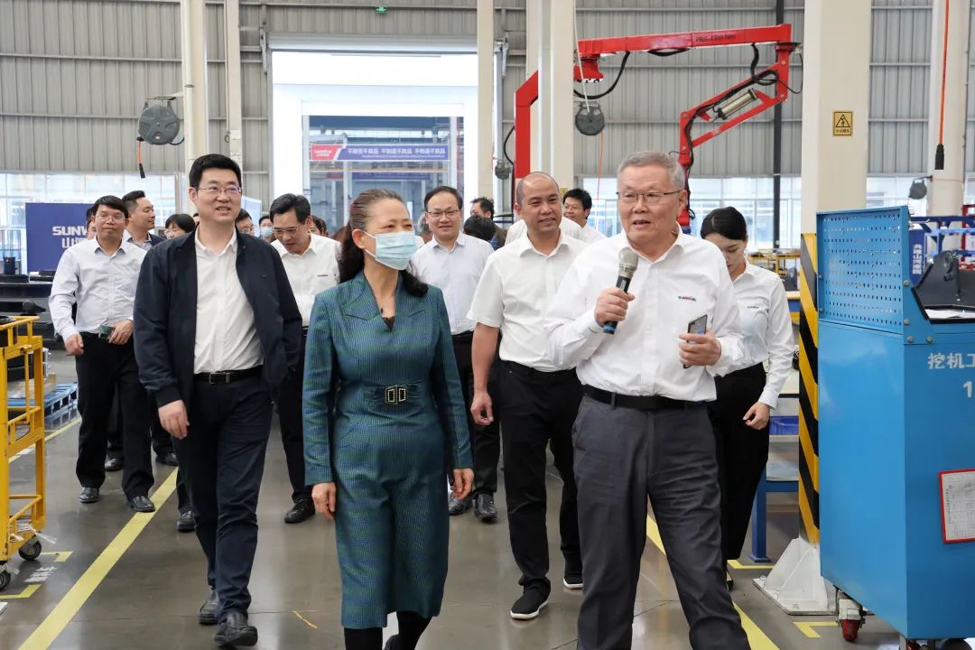 深入产学研合作！中南大学堂长、中国工程院院士田红旗率团造访9001cc金沙以诚为本智能