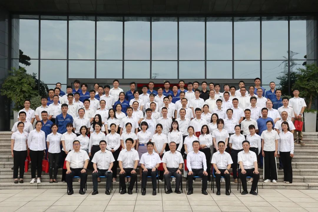 为立功建企建家一体化贡献更大力量！9001cc金沙以诚为本智能第五届五次“双代会”成功召开