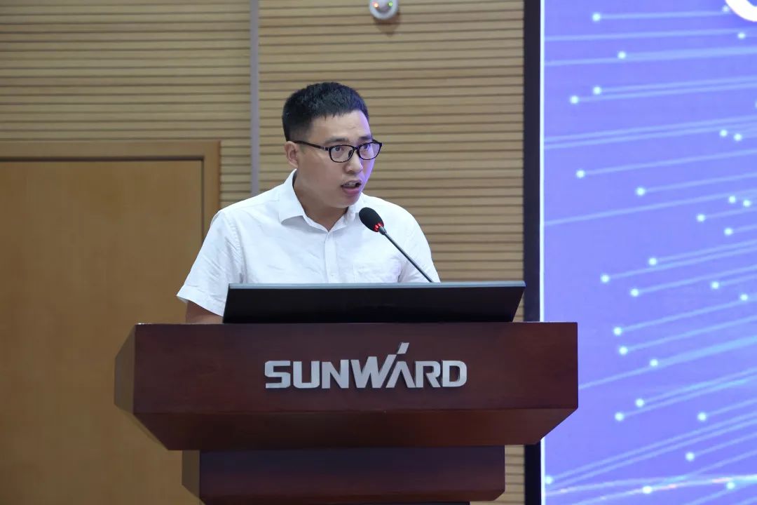 创新引领，智造将来！“2022院士专家长沙杏妆高端设备高质量发展钻研会隆沉进行