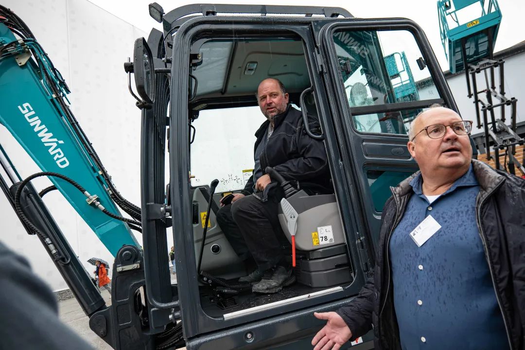 Bauma 2022 | 持续加码欧洲高端市场，“9001cc金沙以诚为本绿”闪灼德国慕尼黑