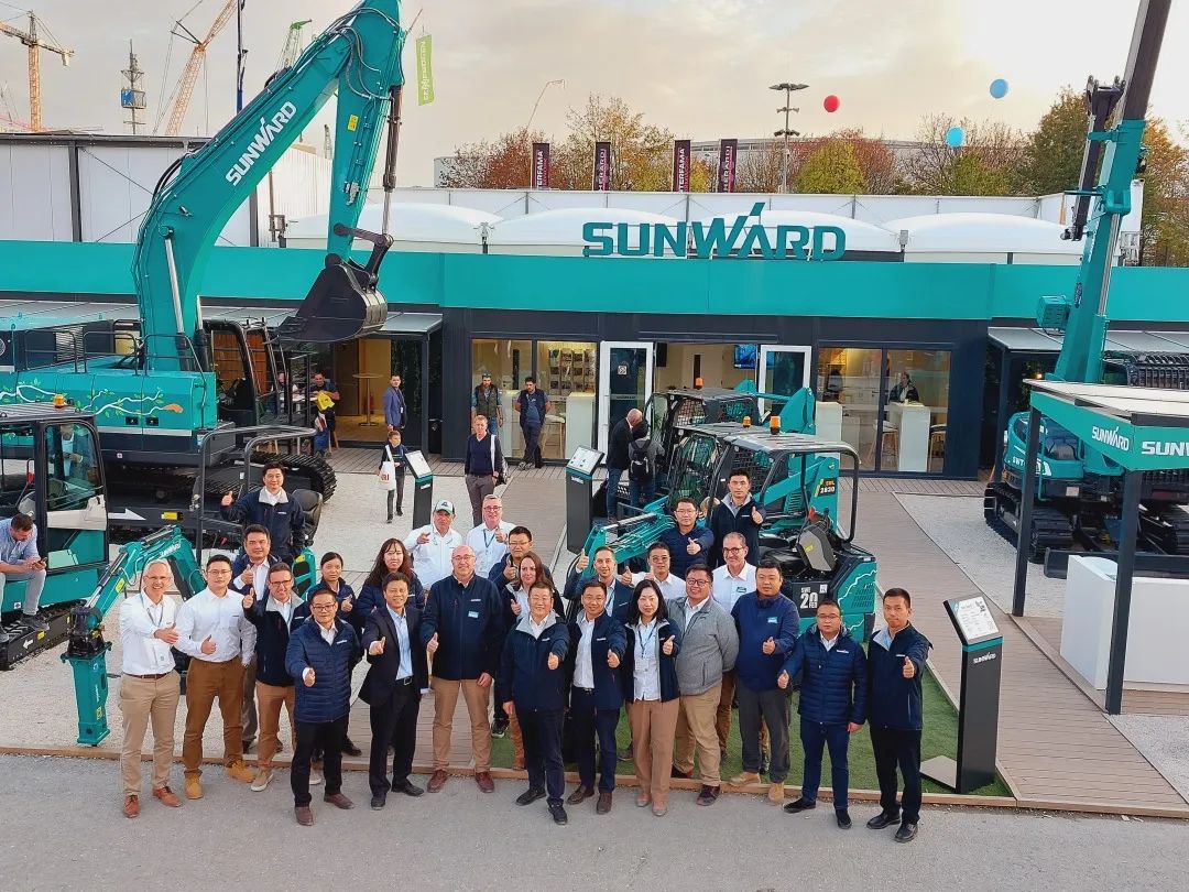 Bauma 2022 | 一组火热现场图带您沉温9001cc金沙以诚为本智能德国宝马展之旅