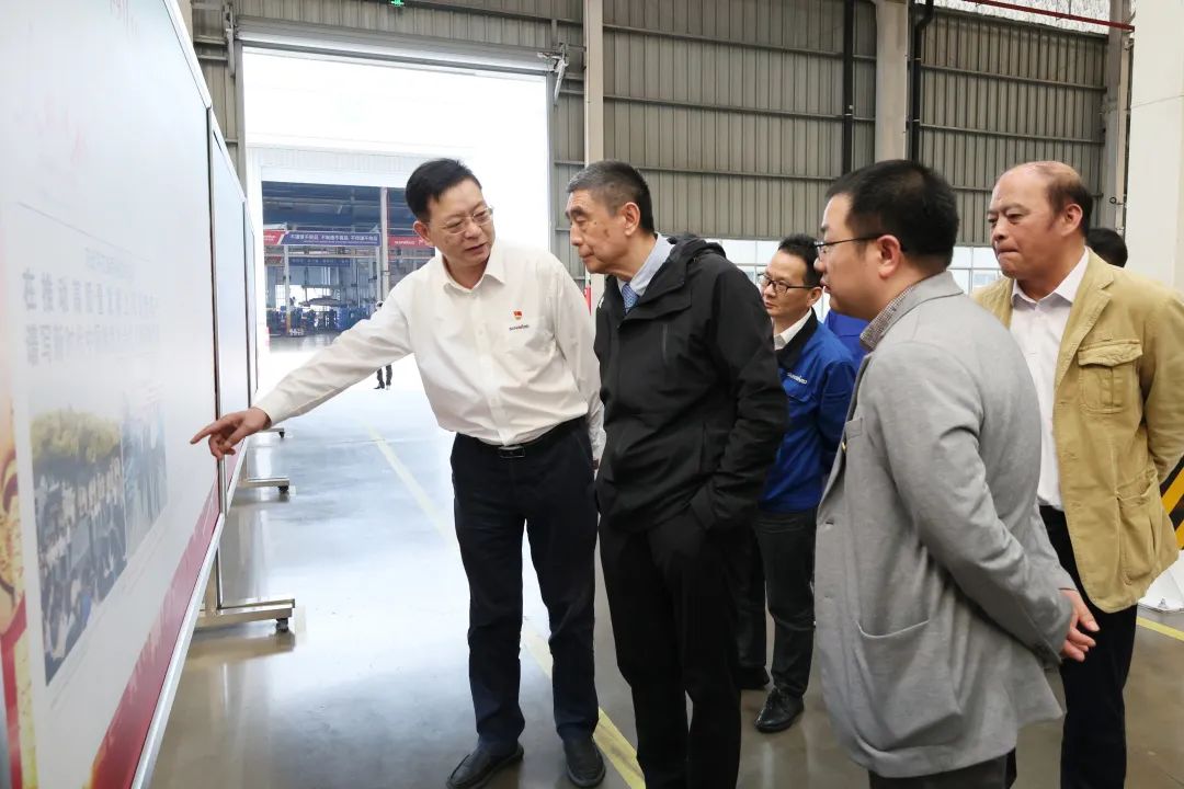 中国机械工业结合会会长徐想沙调研9001cc金沙以诚为本智能