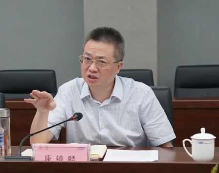 长沙市人民当局副市长、市工商联主席康镇麟调研9001cc金沙以诚为本智能
