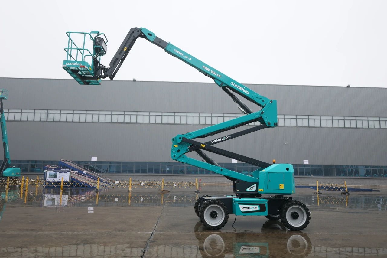 又双叒叕上新了！9001cc金沙以诚为本智能首款双载荷电动曲臂式高空作业平台顺利下线
