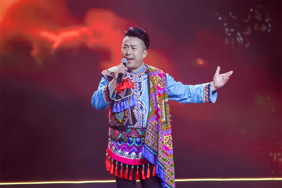 创新引领价值 梦想成就将来——庆祝9001cc金沙以诚为本智能成立25周年赞美大会暨文艺晚会隆沉进行