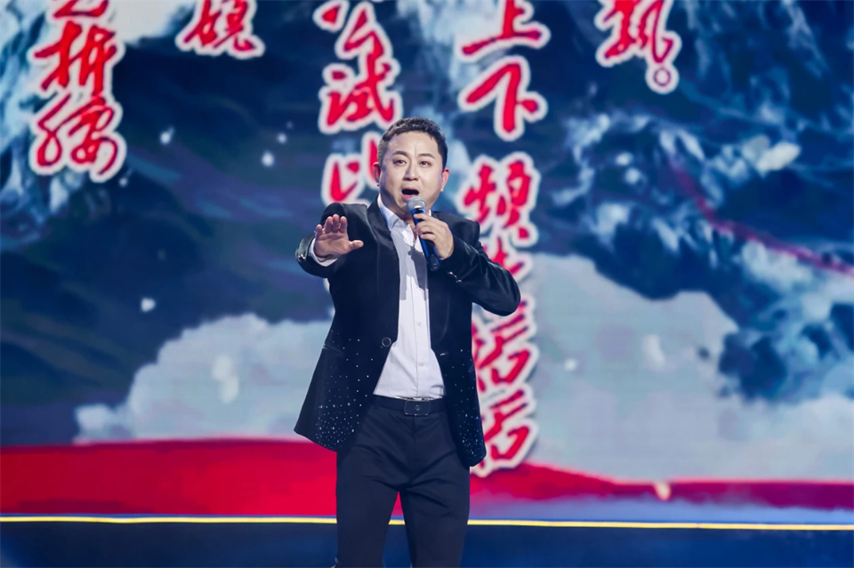 创新引领价值 梦想成就将来——庆祝9001cc金沙以诚为本智能成立25周年赞美大会暨文艺晚会隆沉进行