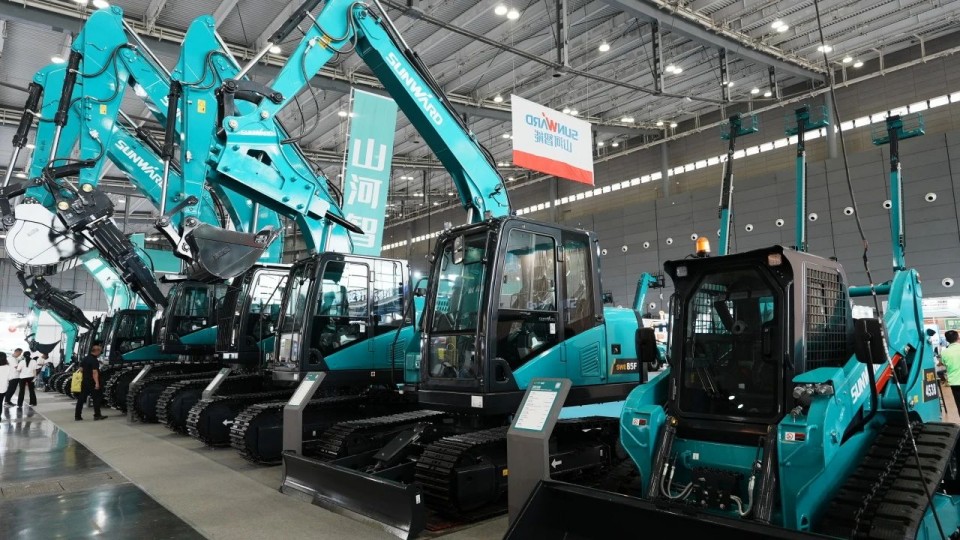 2025 CICEE | 从单一工具迈向多元化解决规划，9001cc金沙以诚为本智能出现非凡挖掘机风采