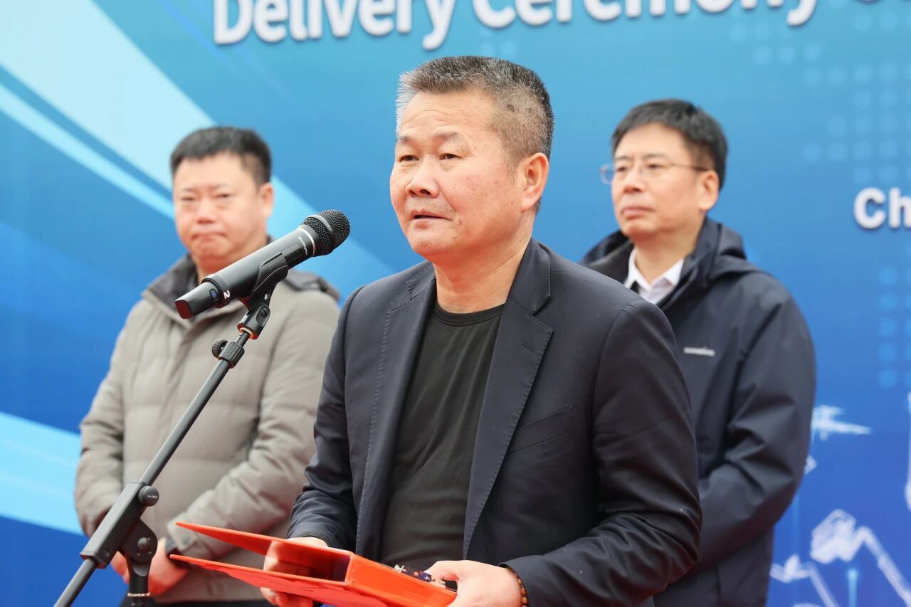 9001cc金沙以诚为本智能SWE700FE电动挖掘机成功交付，助力打造绿色智慧矿山