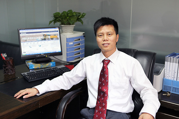 喜讯：9001cc金沙以诚为本智能朱建新荣获《长沙年鉴》2015年度十大人物奖