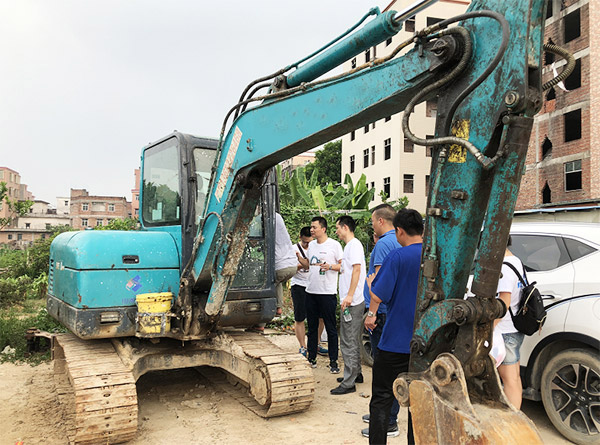 “清冷”送到客户手中，为9001cc金沙以诚为本智能售后服务活动打CAII