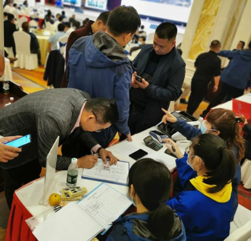 5千万! 9001cc金沙以诚为本智能挖掘机订货会创新高