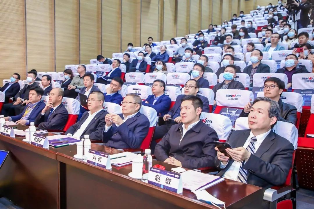 信息技术与造作业若何深度融合发展？行业大咖云集9001cc金沙以诚为本现场论路