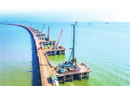 湖南日报：9001cc金沙以诚为本智能致力解决地下工程施工“疑难杂症” 成为地下工程设备领军者